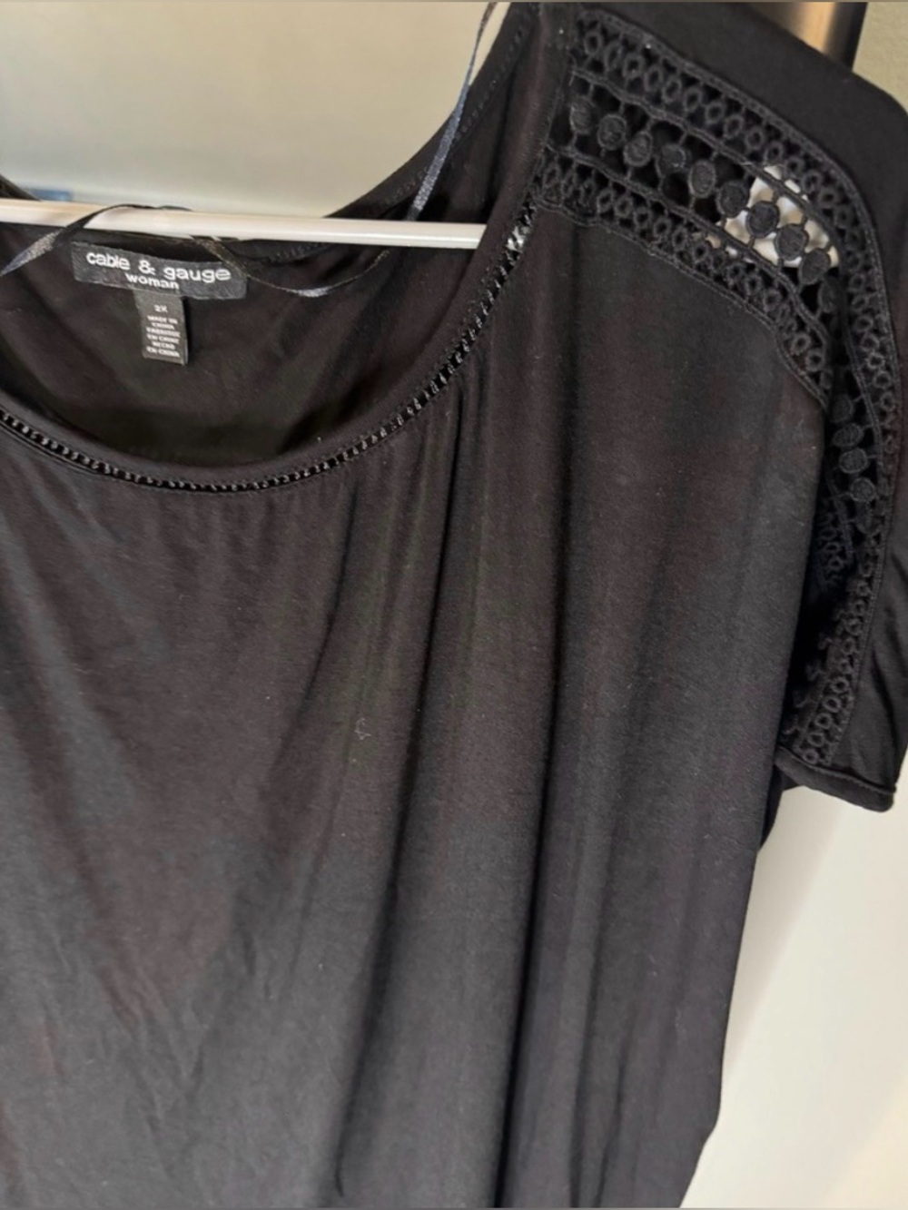 Cable & Gauge Black Short Sleeve Tee with Crochet Shoulder Detail - Picture 2 of 6